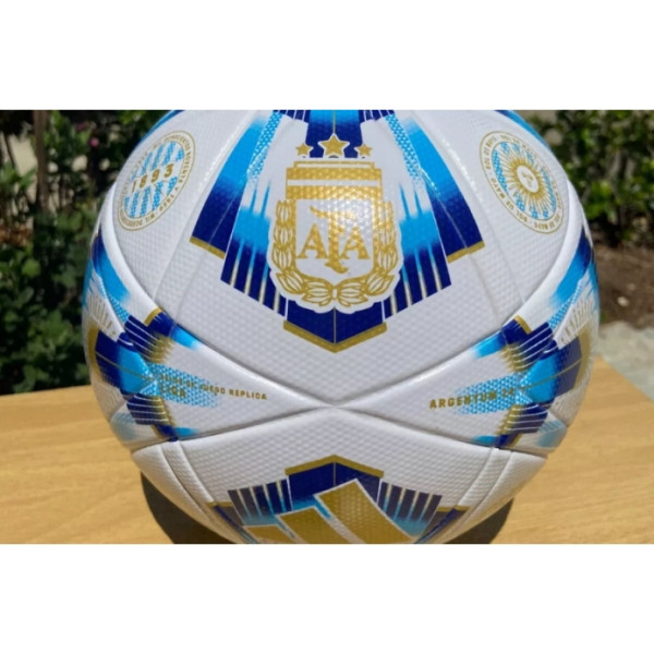 Футбольний м'яч Adidas Argentina 24 League IX4011