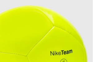 Футбольный мяч Nike Pitch Team HV6337-702