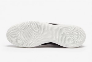 Футзалки Nike StreetGato IC DC8466-010