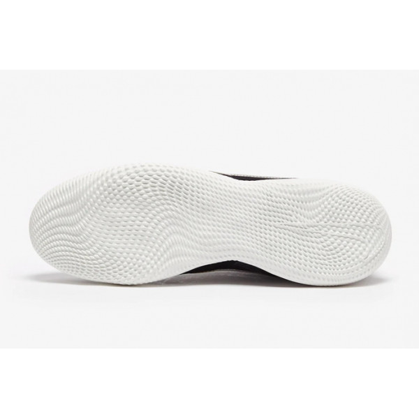 Футзалки Nike StreetGato IC DC8466-010