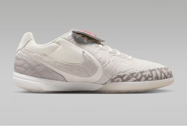 Футзалки Nike Jordan Tiempo StreetGato SE IC II7579-016