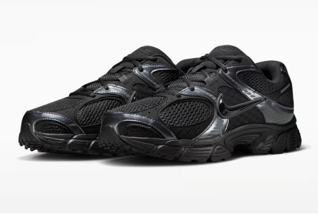 Кроссовки Nike V5 RNR HJ5228-001