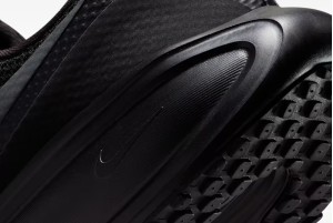 Кросівки Nike Revolution 8 HJ9198-002
