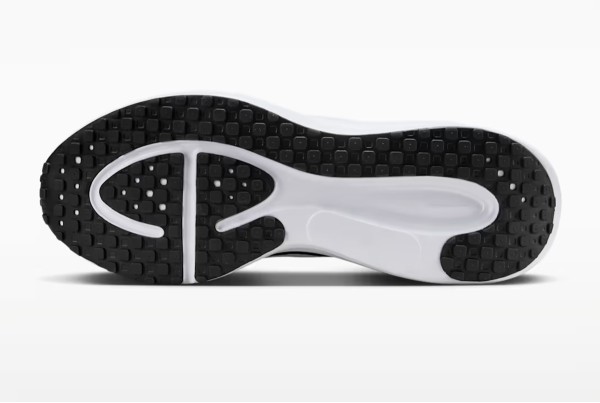 Кроссовки Nike Revolution 8 HJ9198-003
