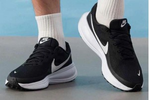 Кроссовки Nike Revolution 8 HJ9198-003