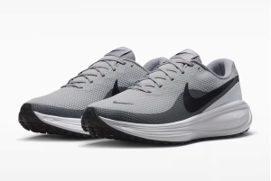 Кроссовки Nike Revolution 8 HJ9198-004