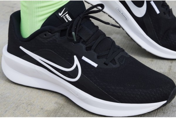 Кроссовки Nike Downshifter 13 FD6454-001