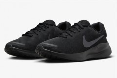 Кросівки Nike Revolution 7 FB2207-005