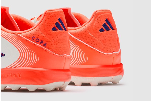 Сороконожки Adidas Copa
