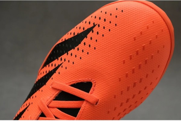 Сороконожки Adidas Predator Accuracy.3 Low TF GW4641