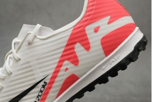 Сороконіжки Nike Air Zoom Mercurial Vapor 15 Academy TF DJ5635-600