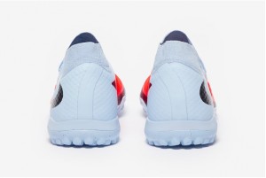 Сороконіжки Nike Phantom 6 Academy High TF HQ2277-400
