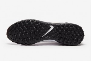 Сороконожки Nike Phantom Luna II Academy TF FJ2566-100