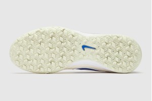 Сороконожки Nike Tiempo Ligera Pro TF IB4477-100