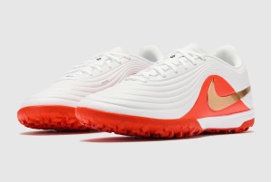 Сороконожки Nike Tiempo Maestro Academy TF IB4484-100