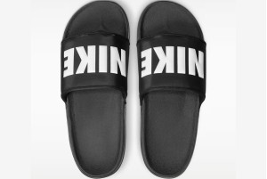 Тапочки Nike Offcourt BQ4639-012
