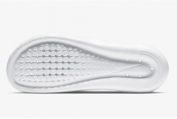 Тапочки Nike Victori One Shower Slide CZ5478-100