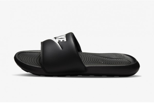 Тапочки Nike VIictori One Slide CN9675-002