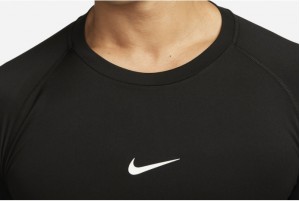 Термобелье Nike Pro Dri-FIT Tight Top LS FB7919-010