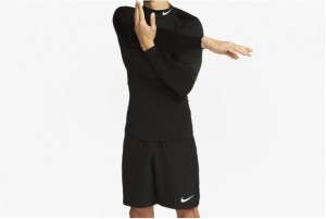 Термобілизна Nike Pro Dri-FIT Tight Top LS Mock FB7908-010