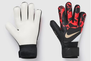 Детские вратарские перчатки Nike GK JR Match HQ0258-011
