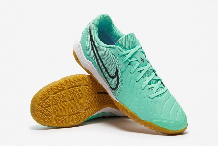 Футзалки Nike Tiempo