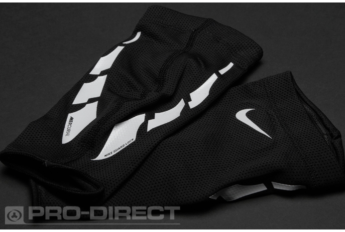 Панчохи для щитків Nike Guard Lock Elite Sleeves Black SE0173-011
