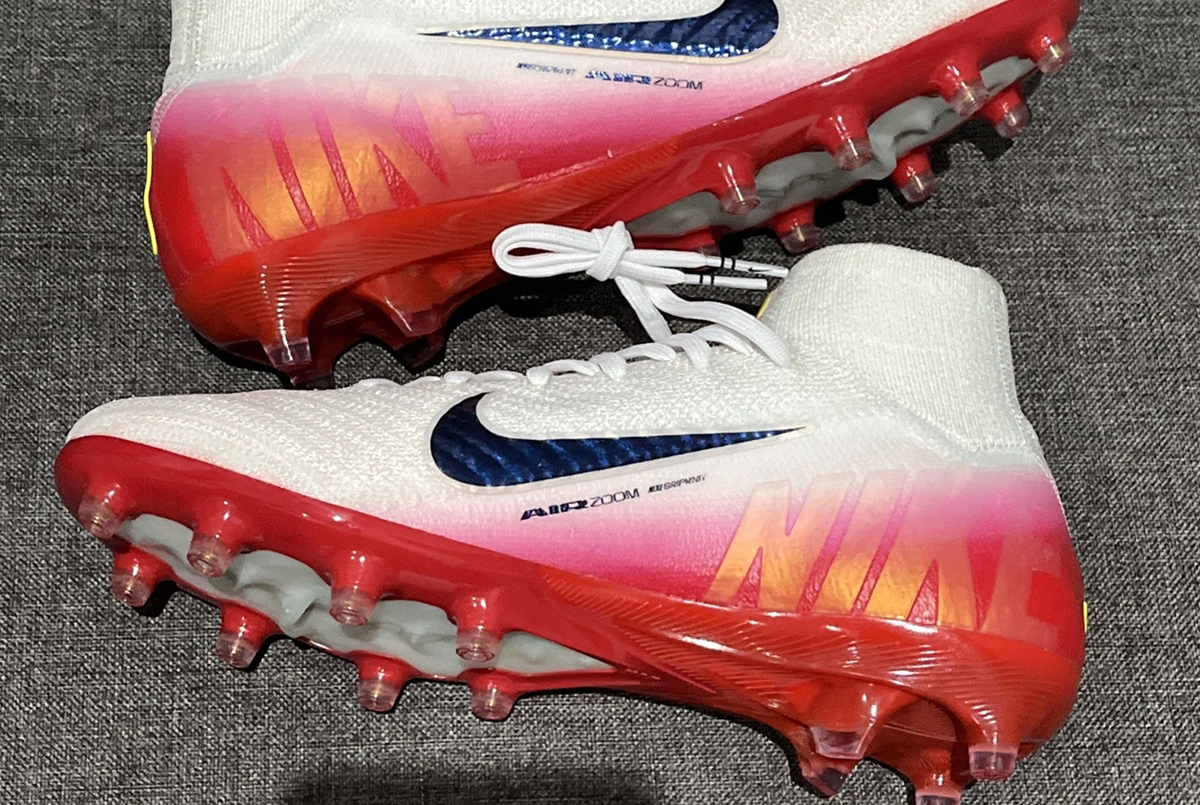 Дитячі футбольні бутси Nike Air Zoom Mercurial Superfly X Elite LV8 AG-Pro Junior HV3756-600