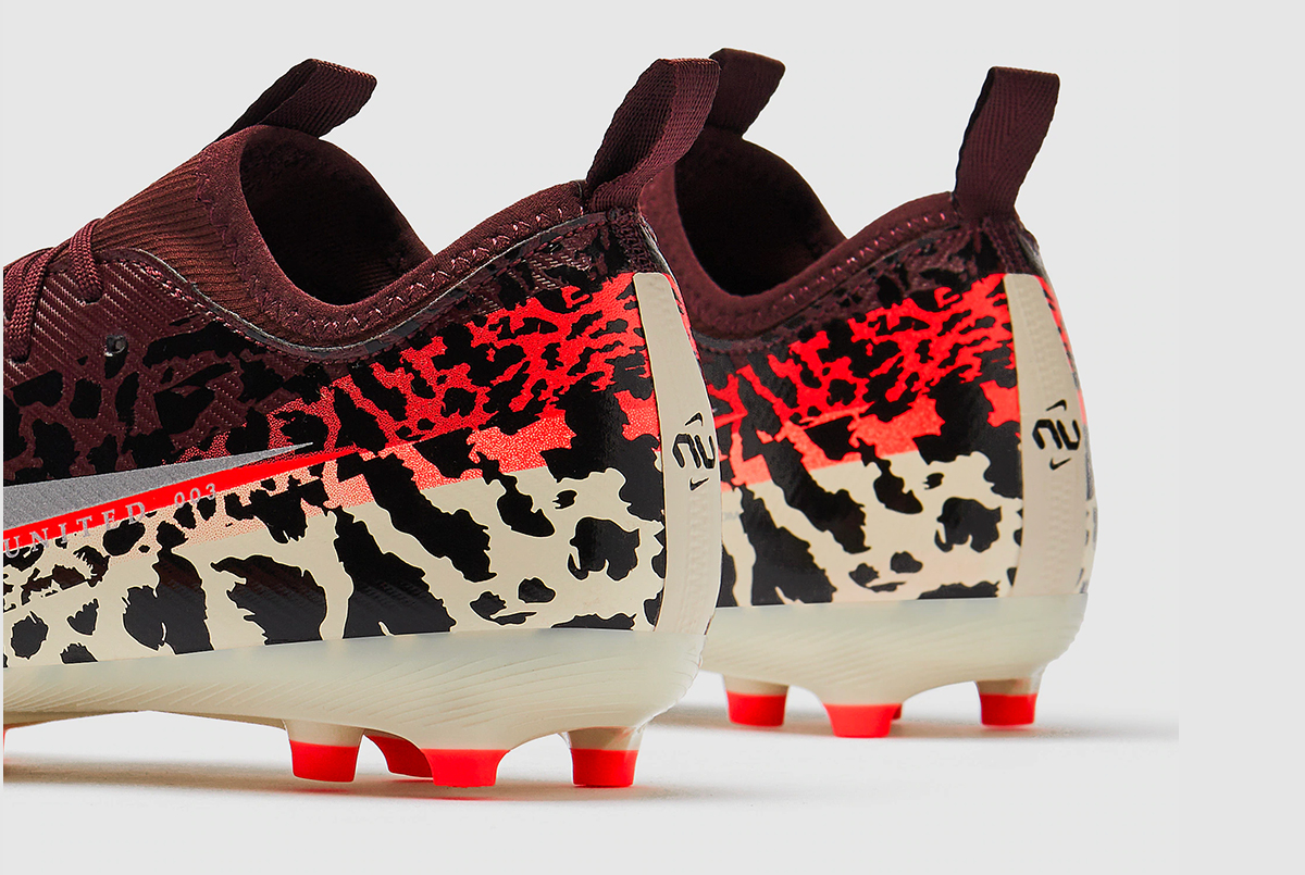 Детские футбольные бутсы Nike Air Zoom Mercurial Vapor 16 Academy NU3 MG Junior IO8474-661