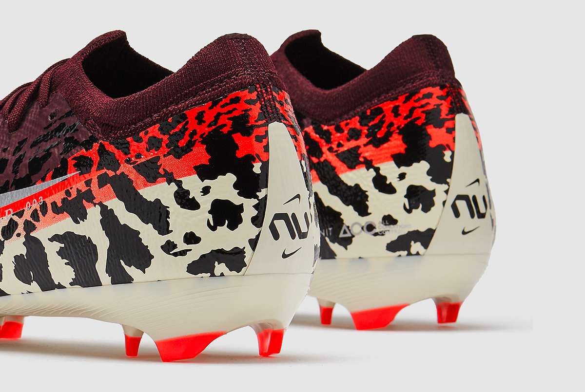 Детские футбольные бутсы Nike Air Zoom Mercurial Vapor 16 Pro NU3 FG Junior IR4190-661