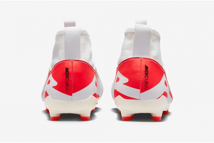 Детские футбольные бутсы Nike Air Zoom Mercurial Superfly 9 Academy MG Junior DJ5623-600