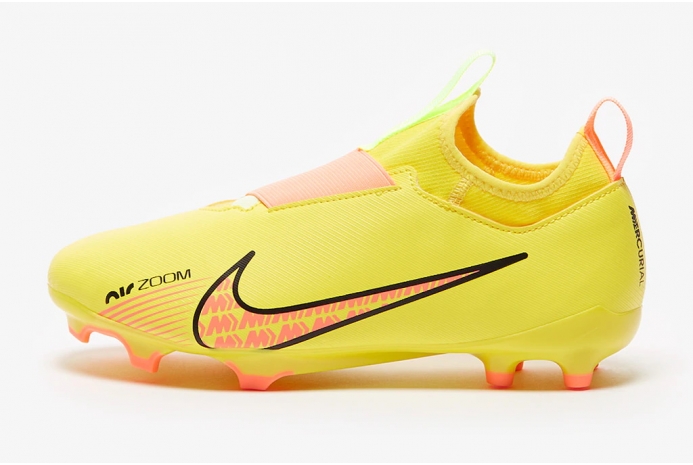 Детские футбольные бутсы Nike Air Zoom Mercurial Vapor 15 Academy MG Junior DJ5617-780