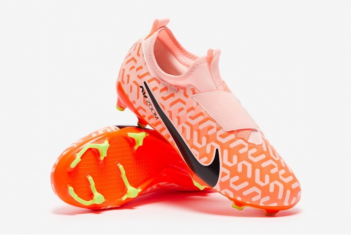 Детские футбольные бутсы Nike Air Zoom Mercurial Vapor 15 Academy NU MG Junior DZ3470-800