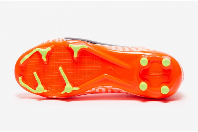 Детские футбольные бутсы Nike Air Zoom Mercurial Vapor 15 Academy NU MG Junior DZ3470-800