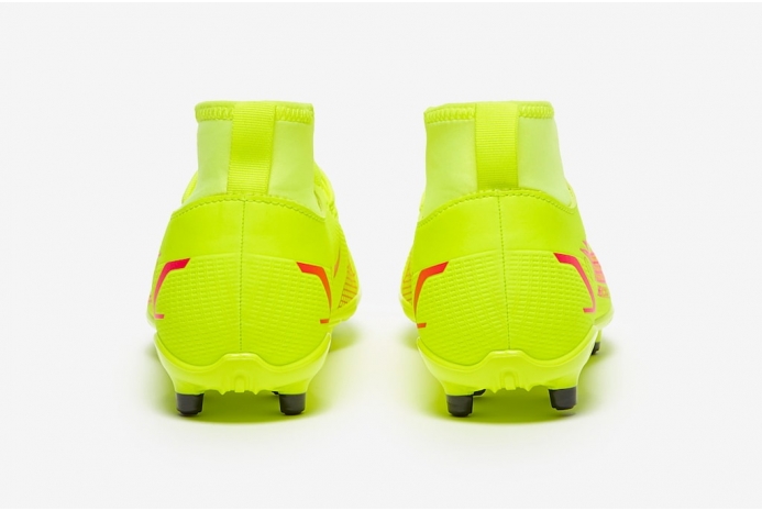 Детские футбольные бутсы Nike Mercurial Superfly 8 Club MG Junior CV0790-760