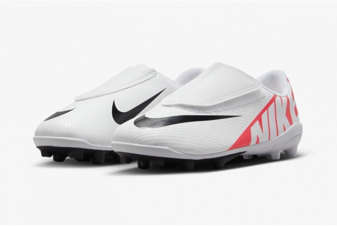 Детские футбольные бутсы Nike Mercurial Vapor 15 Club MG Junior DJ5964-600