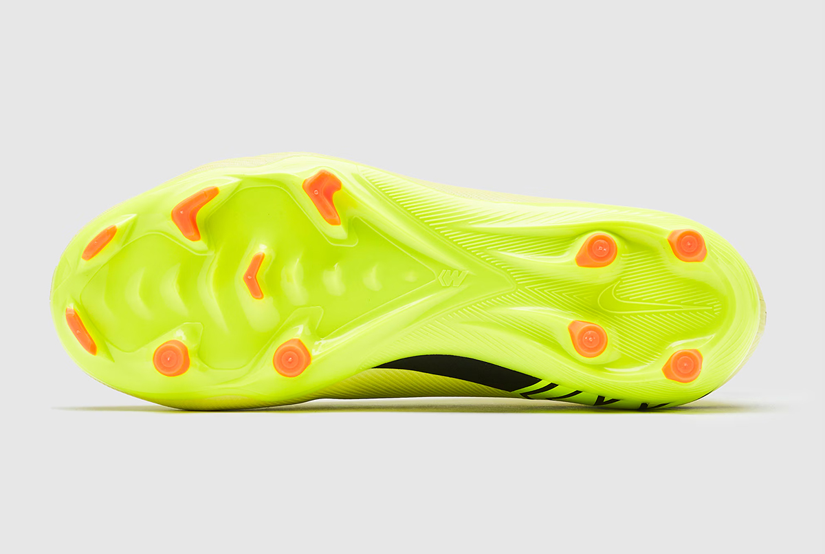 Детские футбольные бутсы Nike Air Zoom Mercurial Vapor 16 Academy MG Junior FQ8392-300 Детские футбольные бутсы Nike Air Zoom Mercurial Vapor 16 Academy MG Junior FQ8392-300