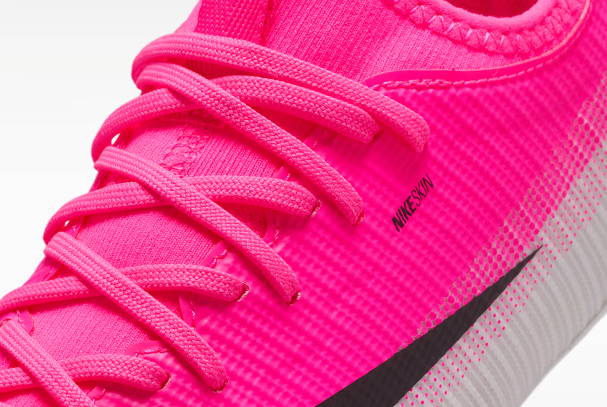Детские футбольные бутсы Nike Air Zoom Mercurial Vapor 17 Academy MG T Junior IO8239-900