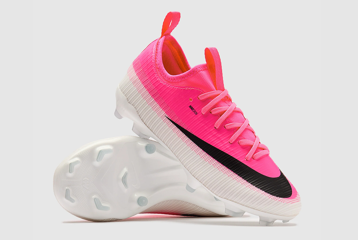 Детские футбольные бутсы Nike Air Zoom Mercurial Vapor 17 Academy MG T Junior IO8239-900
