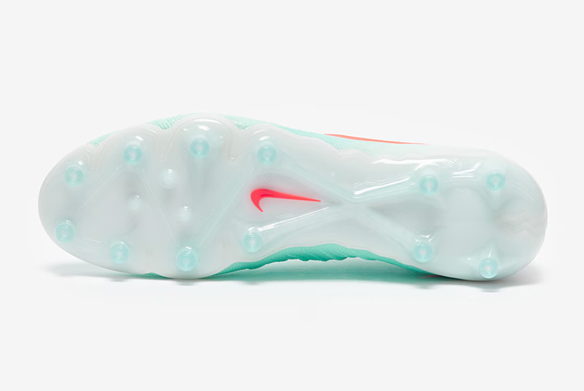 Детские футбольные бутсы Nike Phantom GX II Elite AG-Pro Junior FJ2554-300