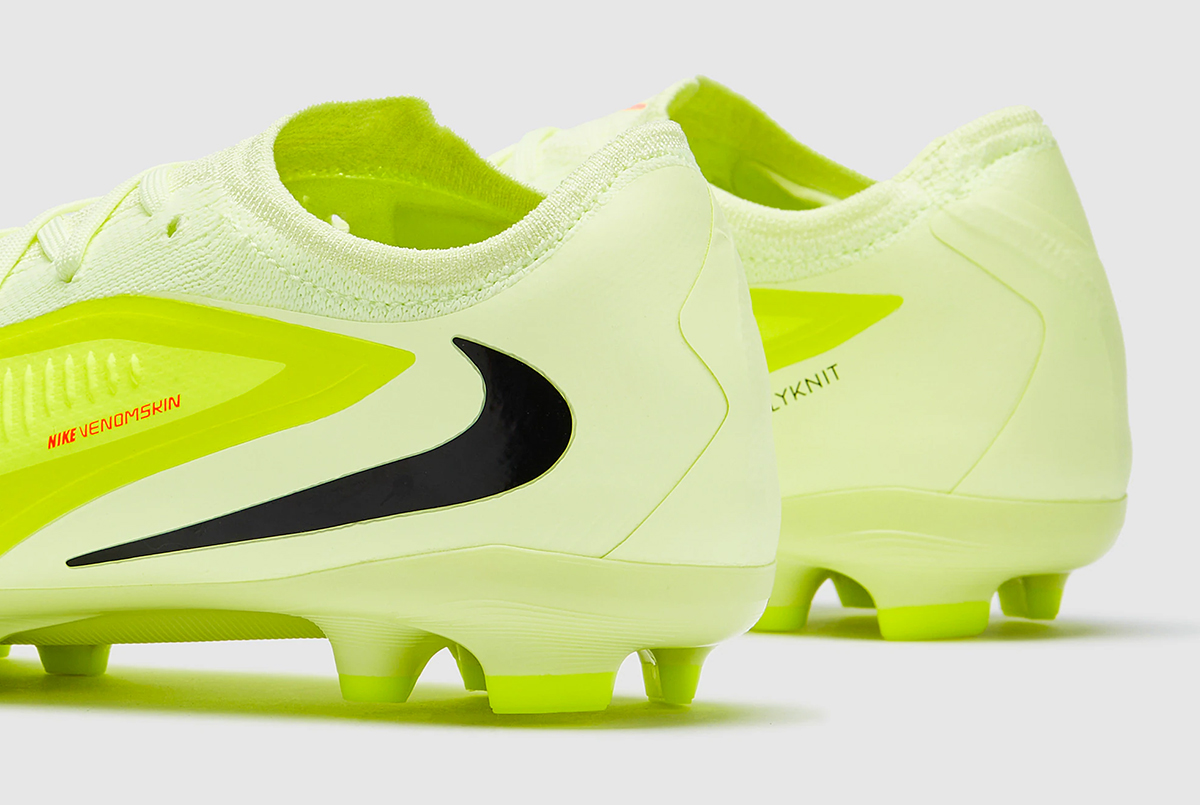 Детские футбольные бутсы Nike Phantom 6 Pro Low MG Junior HM9204-800