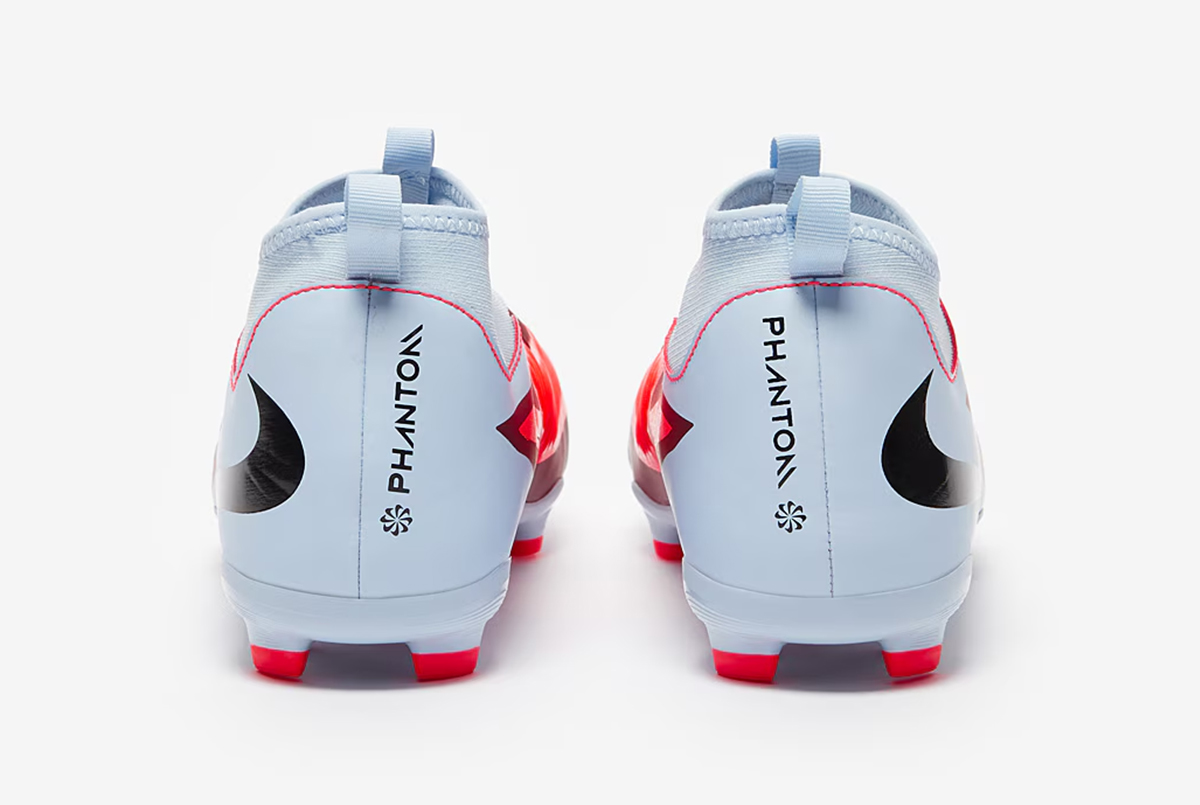 Детские футбольные бутсы Nike Phantom 6 Academy High MG Junior HQ2042-400