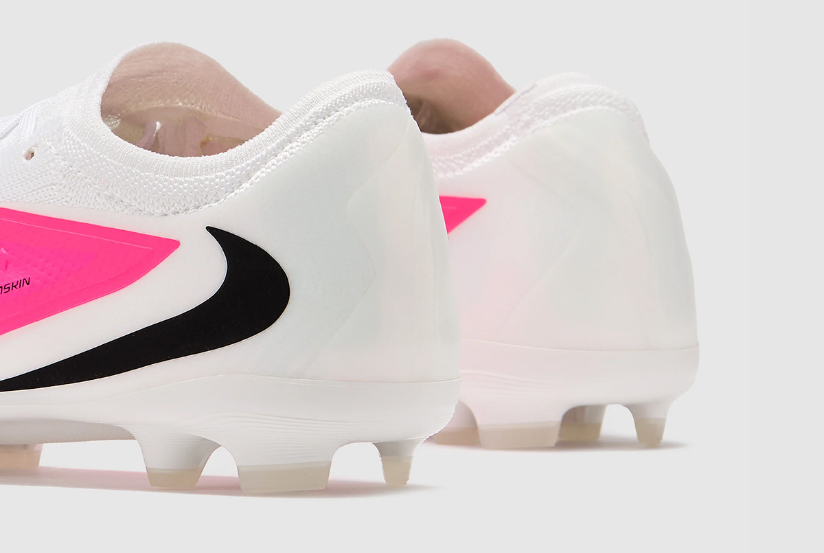 Детские футбольные бутсы Nike Phantom 6 Pro Low MG T Junior IH1792-901