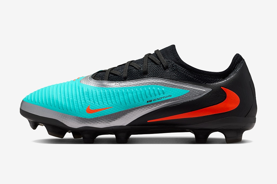 Детские футбольные бутсы Nike Phantom 6 Pro LE Low MG Junior II6280-001
