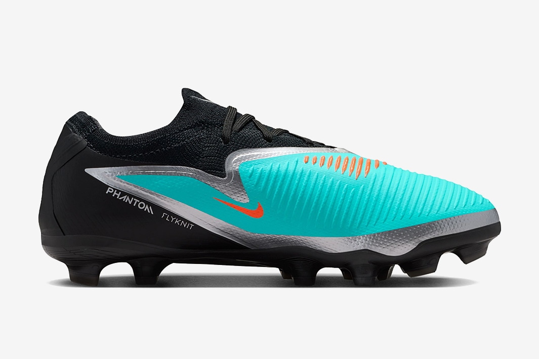 Детские футбольные бутсы Nike Phantom 6 Pro LE Low MG Junior II6280-001