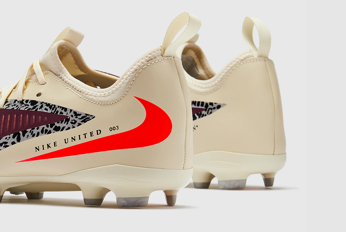 Детские футбольные бутсы Nike Phantom 6 Academy NU3 MG Junior IO8480-661