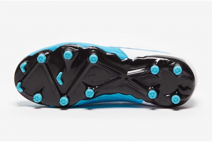 Детские футбольные бутсы Nike Phantom GX Academy DF MG Junior DD9546-446