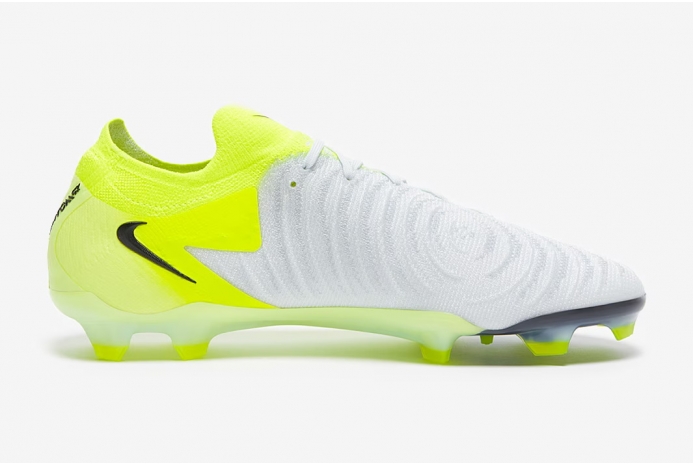 Детские футбольные бутсы Nike Phantom GX II Elite FG Junior FJ2559-003