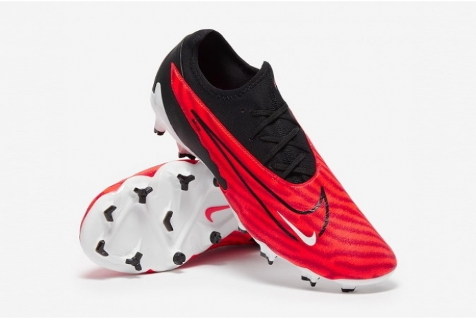 Детские футбольные бутсы Nike Phantom GX Pro FG Junior DD9463-600
