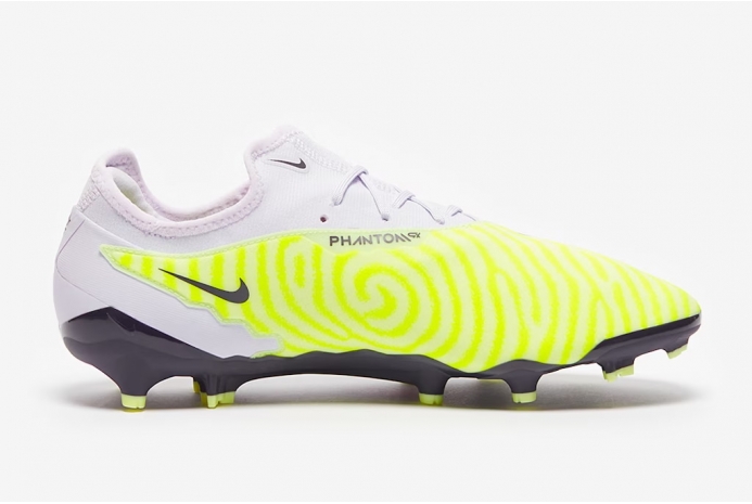Детские футбольные бутсы Nike Phantom GX Pro FG Junior DD9463-705